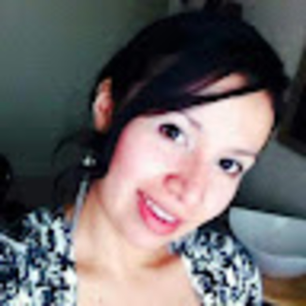 Meet your Posher, Claudia